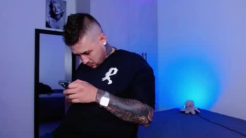 Snapshot of lliamm_2 chatting on June 3, 2026, 4:04 am lliamm 2 online show from June 3, 2026, 4:04 am