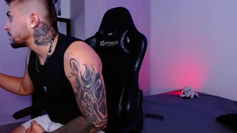 Snapshot of lliamm_2 chatting on June 8, 2026, 4:24 am lliamm 2 online show from June 8, 2026, 4:24 am