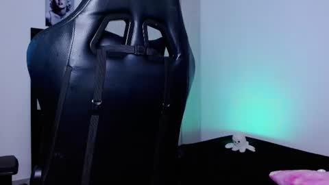 Snapshot of lliamm_2 chatting on June 15, 2026, 5:31 am lliamm 2 online show from June 15, 2026, 5:31 am