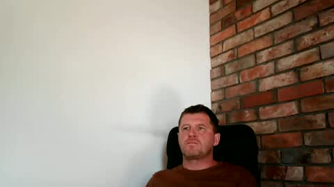 lllukasssxxx online show from June 17, 2026, 11:45 am