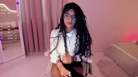 Kloe see you 28-11  to celebrate my birthday online show from January 21, 2025, 11:13 pm