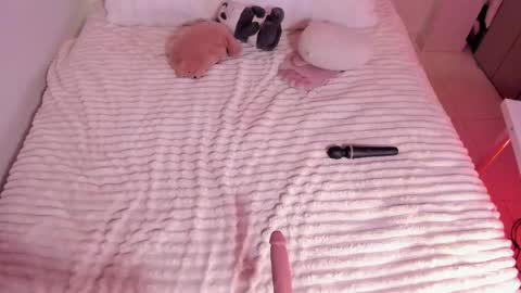 Kloe see you 28-11  to celebrate my birthday online show from September 12, 2025, 12:44 am