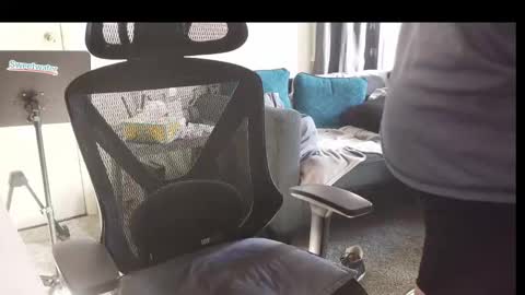 Snapshot of lngdickdaddy chatting on November 13, 2025, 8:52 pm LongDick Daddy online show from November 13, 2025, 8:52 pm