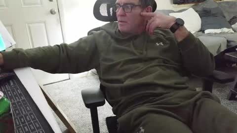 Snapshot of lngdickdaddy chatting on January 6, 2026, 6:28 am LongDick Daddy online show from January 6, 2026, 6:28 am