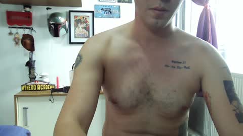 Lobo online show from January 4, 2025, 7:23 pm