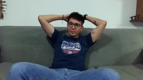 Lobo online show from March 8, 2025, 2:12 am