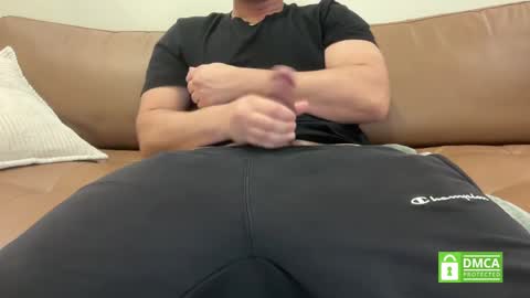 lockdownlove online show from November 15, 2025, 5:42 pm