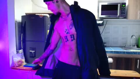 Logan online show from October 15, 2025, 2:22 am