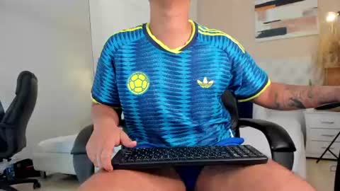 Snapshot of logan_price chatting on June 20, 2026, 8:44 pm LOGAN online show from June 20, 2026, 8:44 pm