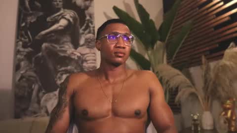 logan_varela online show from February 12, 2025, 7:13 pm