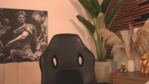 logan_varela online show from February 15, 2025, 12:22 pm