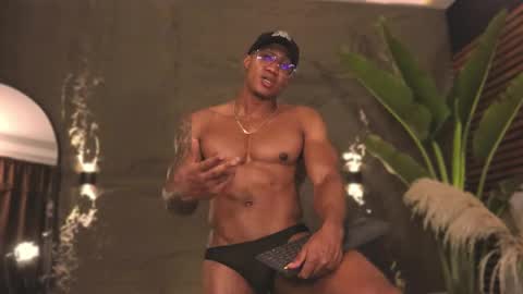 logan_varela online show from February 20, 2025, 10:59 pm