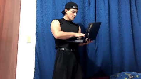 Logan online show from December 14, 2024, 2:12 am