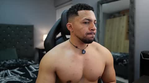 loganmartinx online show from March 27, 2026, 12:16 am