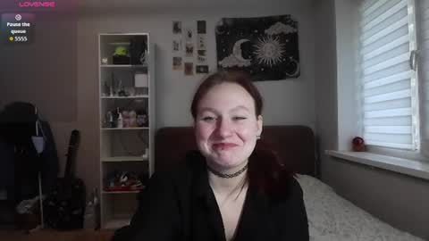 Snapshot of loiselovetto chatting on June 28, 2026, 5:19 pm loiselovetto online show from June 28, 2026, 5:19 pm