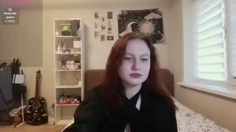 Snapshot of loiselovetto chatting on July 3, 2026, 3:29 pm loiselovetto online show from July 3, 2026, 3:29 pm