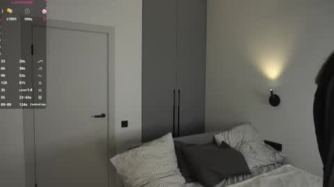 Elza online show from November 26, 2025, 7:04 pm