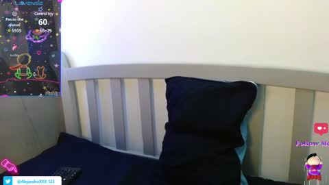 Snapshot of loistwink_1 chatting on March 1, 2025, 3:53 am LOUIS online show from March 1, 2025, 3:53 am