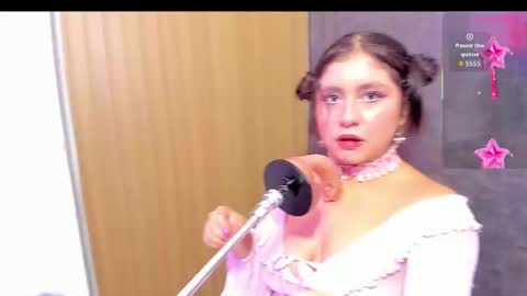 lola online show from October 11, 2025, 11:31 am