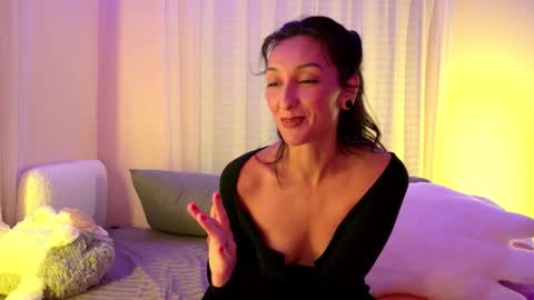 lola_la_lita online show from October 16, 2025, 5:30 am
