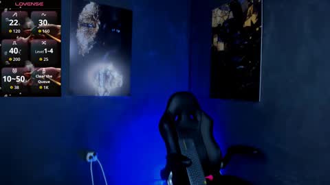 lola red online show from September 19, 2025, 1:23 pm