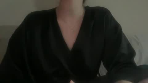 Snapshot of loladom chatting on May 21, 2026, 7:10 pm Frt Pr1ncess online show from May 21, 2026, 7:10 pm
