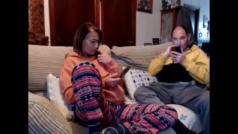 LOLA HUESO y ERIC online show from January 28, 2025, 4:52 pm