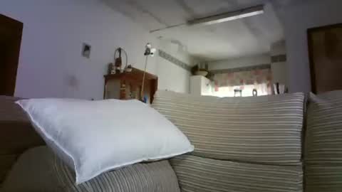 LOLA HUESO y ERIC online show from December 14, 2025, 10:20 am