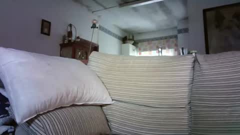 LOLA HUESO y ERIC online show from January 13, 2026, 9:25 am