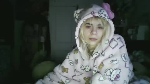 Lola Lixx online show from January 7, 2025, 11:48 am