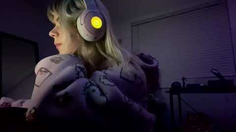 Lola Lixx online show from March 2, 2025, 1:38 pm