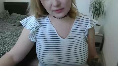 kiss online show from April 12, 2026, 5:23 am