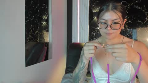 Lola online show from October 23, 2025, 11:31 am