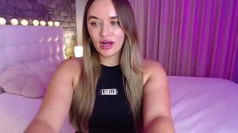 Victoria online show from November 21, 2025, 5:44 pm