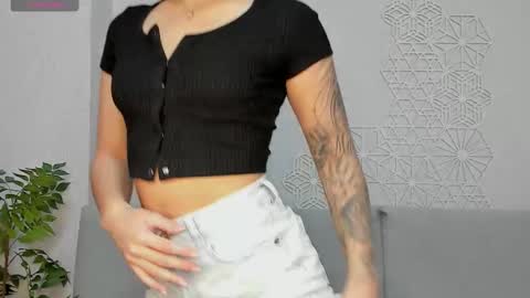 lolly_turner online show from January 14, 2026, 2:39 am