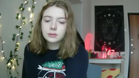 Lilly online show from March 8, 2025, 1:03 pm