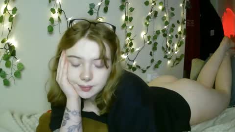 Lilly online show from March 8, 2025, 7:09 pm