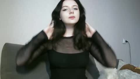 Lilly online show from October 28, 2025, 1:25 pm