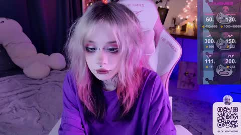 Lolly   online show from December 20, 2024, 8:01 pm