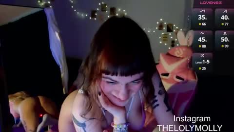 Molli online show from February 5, 2025, 2:26 pm