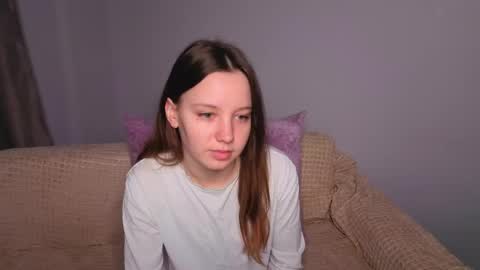 lolytarose online show from June 8, 2026, 1:39 am