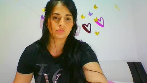 Snapshot of lomaslindosoyyo chatting on February 22, 2025, 3:12 am estehfania online show from February 22, 2025, 3:12 am