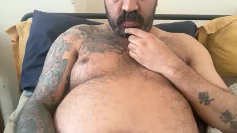Snapshot of london_lad_101 chatting on May 7, 2026, 8:42 am london_lad_101 online show from May 7, 2026, 8:42 am