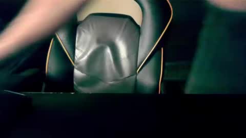 london_man1988 online show from January 9, 2025, 8:55 am