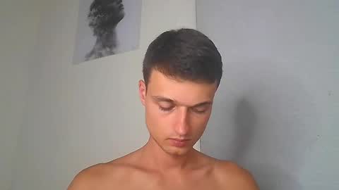 london_tomy online show from April 6, 2026, 2:31 am