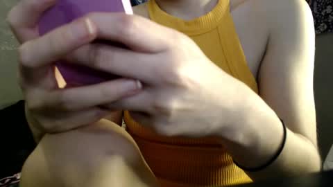 Snapshot of londonray chatting on May 25, 2026, 9:32 pm londonray online show from May 25, 2026, 9:32 pm