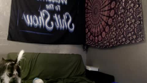 Snapshot of londonray chatting on June 2, 2026, 11:40 pm londonray online show from June 2, 2026, 11:40 pm