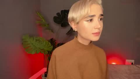 SABRINA online show from February 22, 2025, 1:22 am