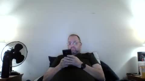 Lonely Man online show from May 12, 2026, 8:44 am