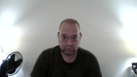 Lonely Man online show from May 26, 2026, 9:27 am